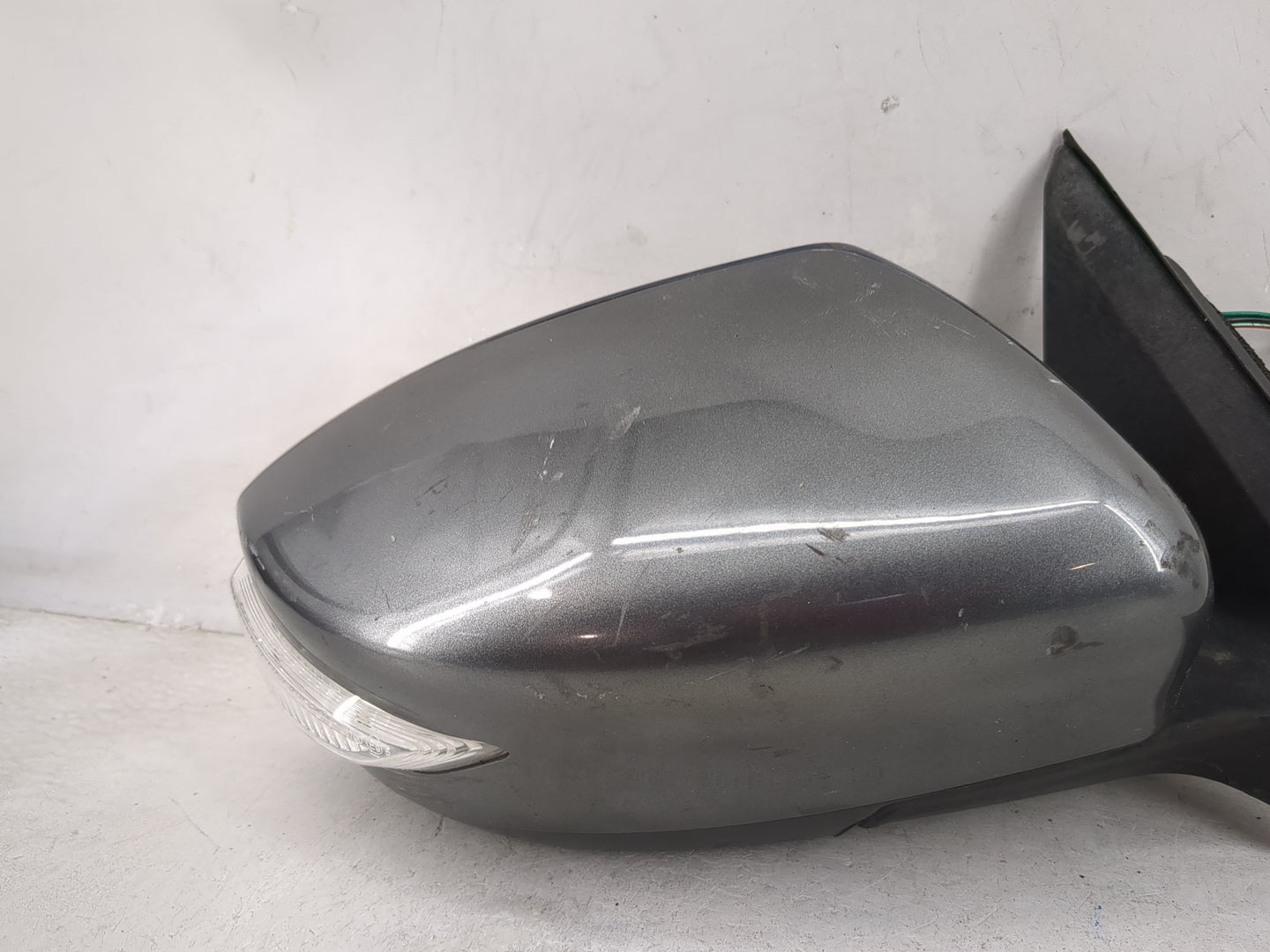 2013-2018 Nissan Altima Passenger Side View Mirror - Right Door Mirror OEM Used - Oemusedautoparts1.com