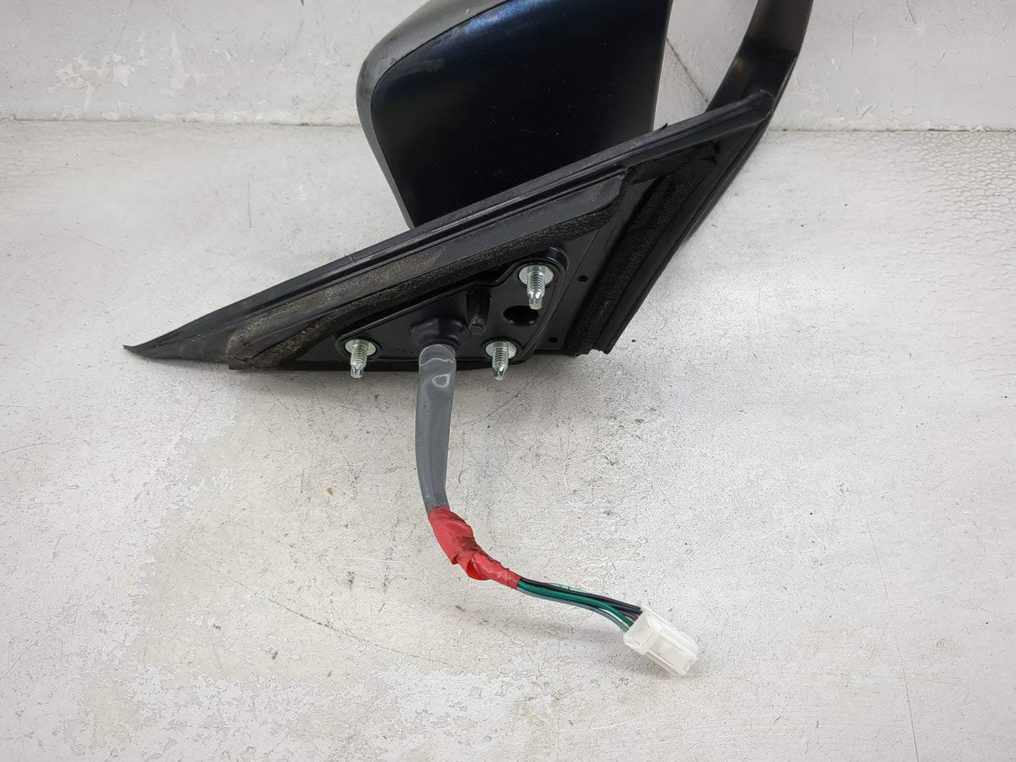2013-2018 Nissan Altima Passenger Side View Mirror - Right Door Mirror OEM Used - Oemusedautoparts1.com