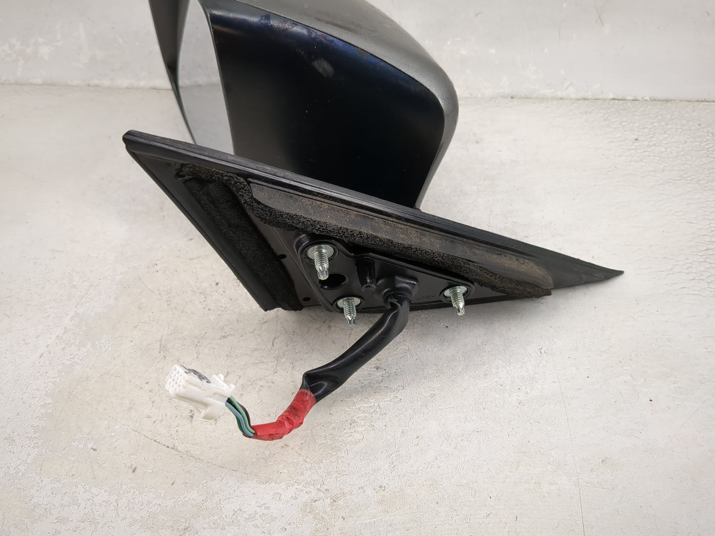 2013-2018 Nissan Altima Driver Side View Mirror - Left Door Mirror OEM Used - Oemusedautoparts1.com