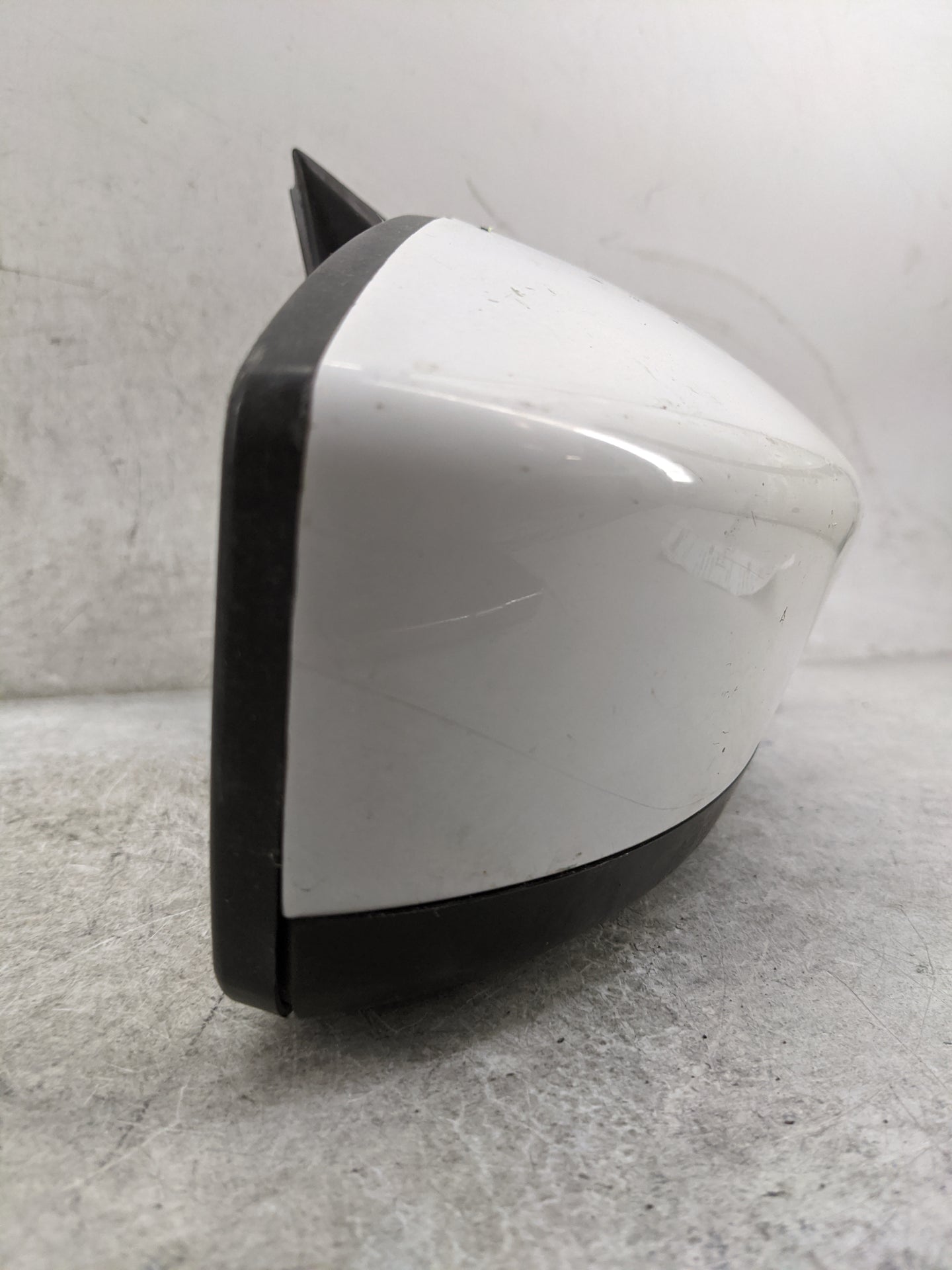 2016 Nissan Altima Passenger Side View Mirror - Right Door Mirror OEM Used - Oemusedautoparts1.com