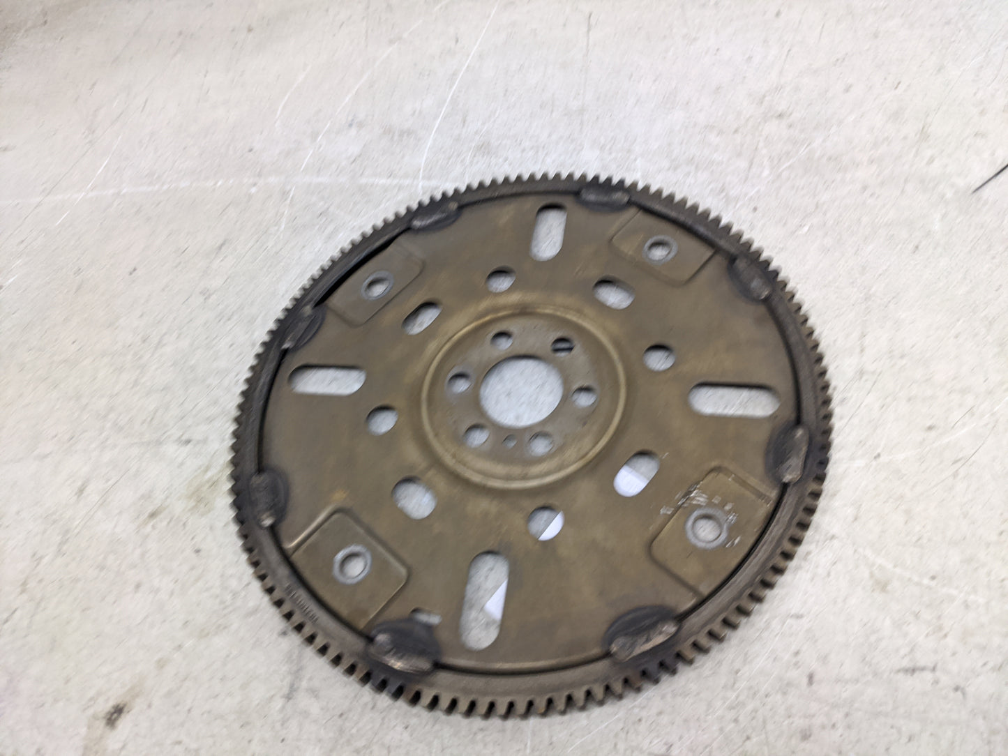 2015-2022 Nissan Altima Transmission Flywheel Flexplate Fits Fits 2014 2015 2016 2017 2018 2019 2020 2021 2022 OEM Used Auto