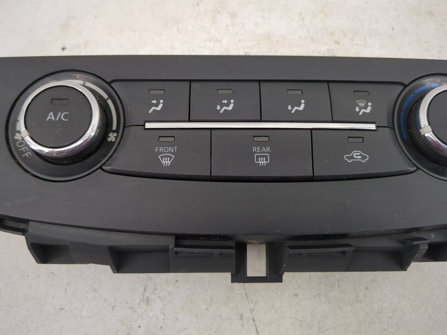 2016-2018 Nissan Altima Climate Control Module Temperature AC/Heater Replacement Fits Fits 2016 2017 2018 OEM Used Auto Part