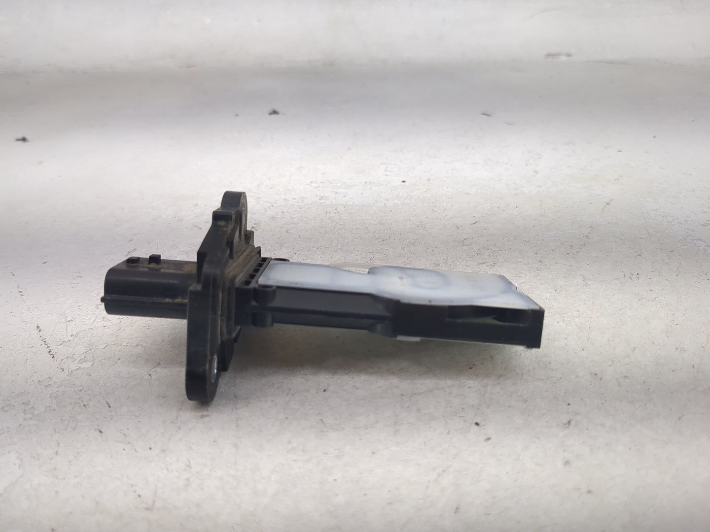 2016-2018 Nissan Altima Mass Air Flow Meter Maf 1485932 - Oemusedautoparts1.com