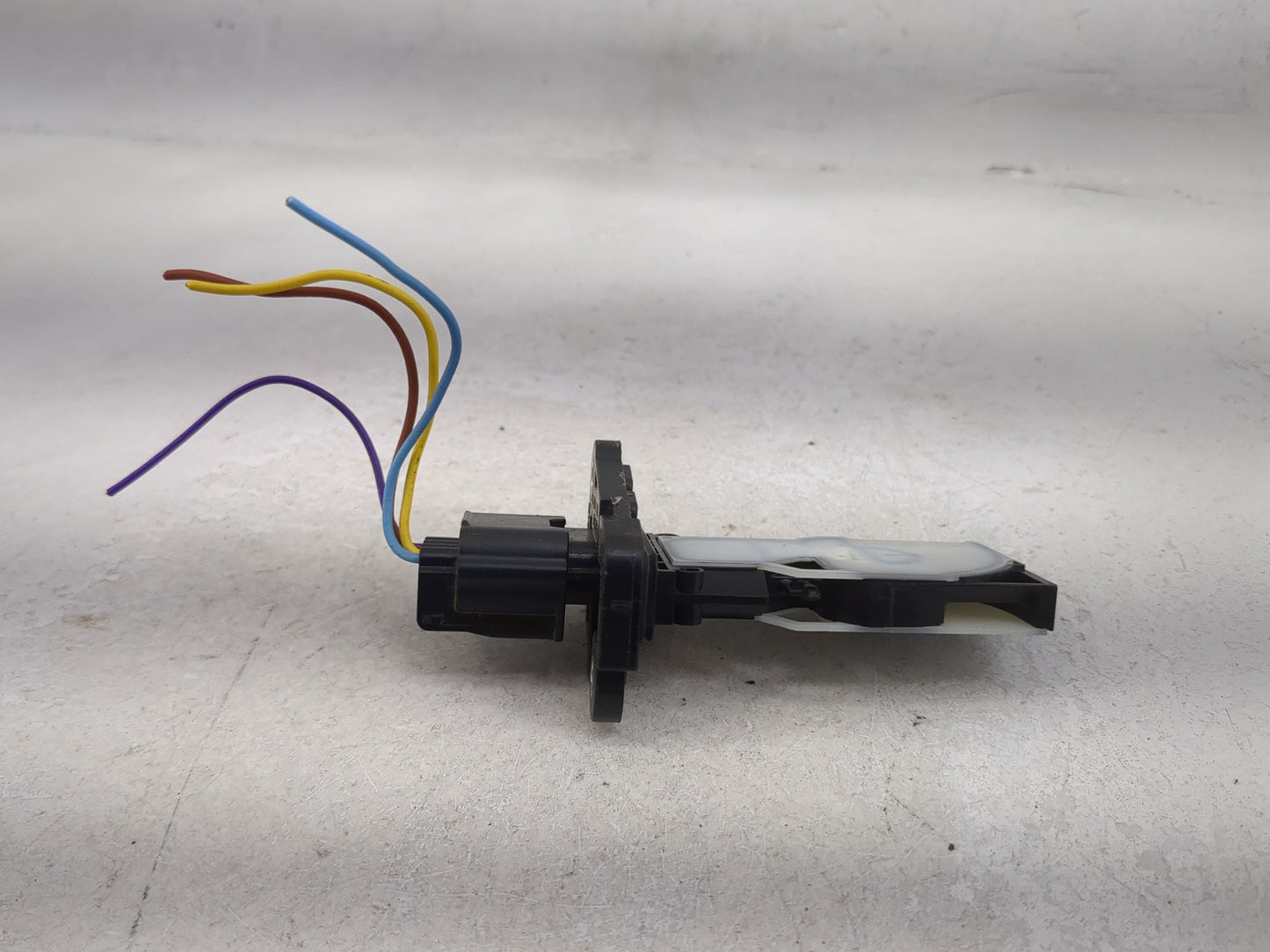 2016-2018 Nissan Altima Mass Air Flow Meter Maf 1486081 - Oemusedautoparts1.com