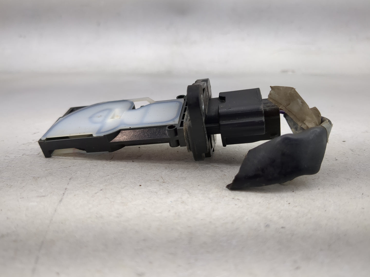 2016-2018 Nissan Altima Mass Air Flow Meter Maf 1486709 - Oemusedautoparts1.com
