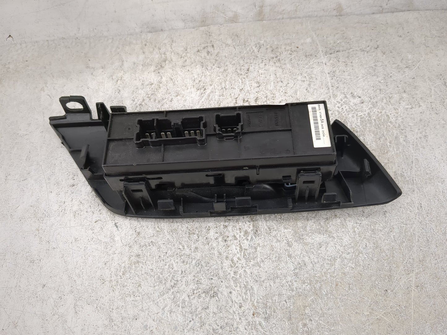 2013-2018 Nissan Altima Master Power Window Switch Replacement Driver Side Left P/N:25401 3TA5A Fits OEM Used Auto Parts - O