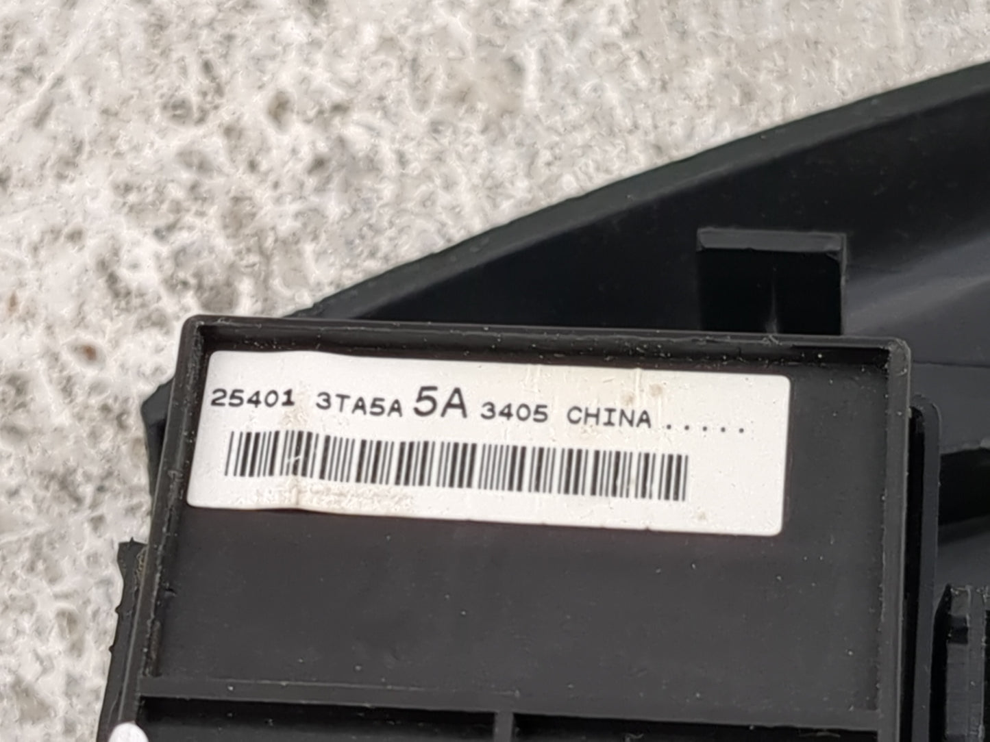 2013-2018 Nissan Altima Master Power Window Switch Replacement Driver Side Left P/N:25401 3TA5A Fits OEM Used Auto Parts - O