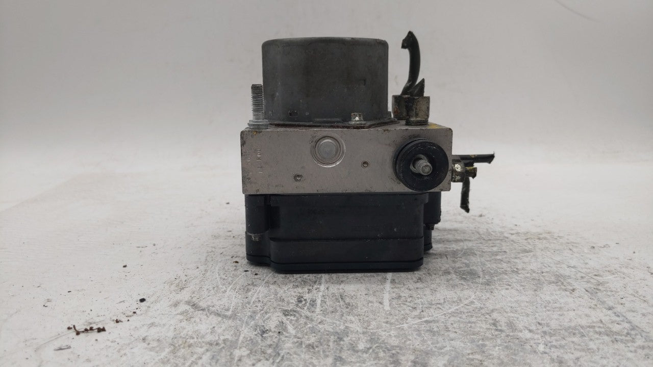 2016-2017 Nissan Altima ABS Pump Control Module Replacement P/N:47660 9HS0A 47660 9HL0A Fits Fits 2016 2017 OEM Used Auto Pa