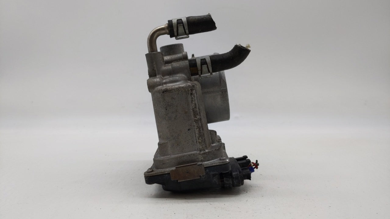2013-2018 Nissan Altima Throttle Body P/N:3TA60-01 C 3TA60-01 B, 3TA60-01 A Fits Fits 2013 2014 2015 2016 2017 2018 2019 OEM
