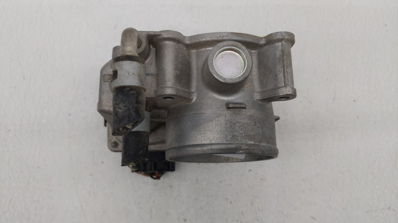 2013-2018 Nissan Altima Throttle Body P/N:3TA60-01 C 3TA60-01 B, 3TA60-01 A Fits Fits 2013 2014 2015 2016 2017 2018 2019 OEM