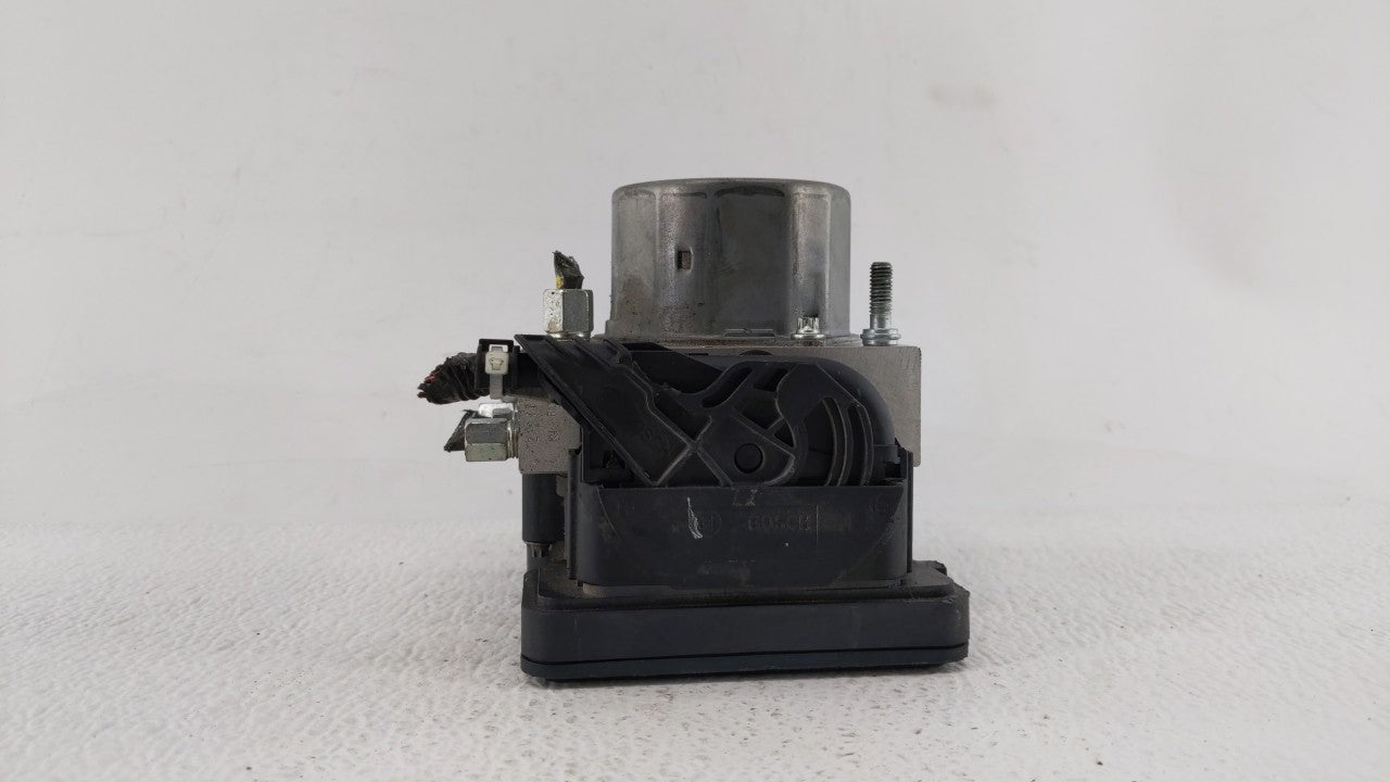 2016-2017 Nissan Altima ABS Pump Control Module Replacement P/N:2265106527 47660 9HS0A Fits Fits 2016 2017 OEM Used Auto Par