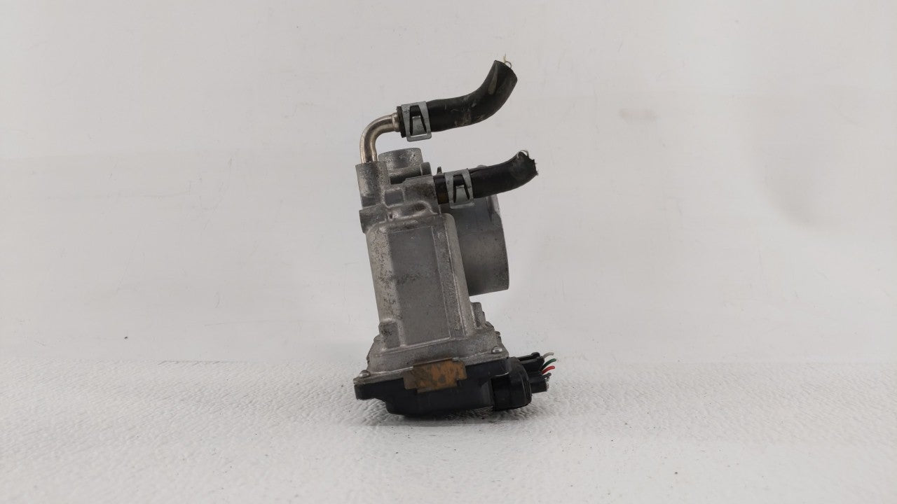 2013-2018 Nissan Altima Throttle Body P/N:3TA60-01 C 3TA60-01 B, 3TA60-01 A Fits Fits 2013 2014 2015 2016 2017 2018 2019 OEM