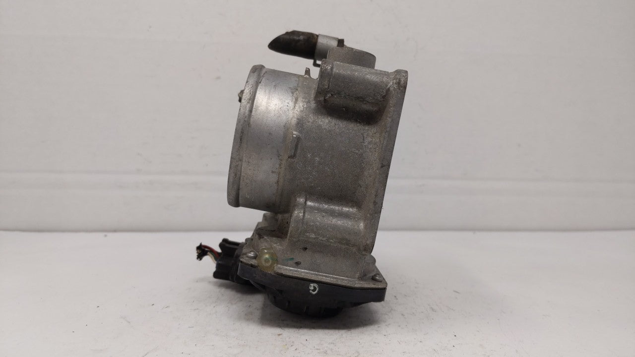 2013-2018 Nissan Altima Throttle Body P/N:3TA60-01 C 3TA60-01 B, 3TA60-01 A Fits Fits 2013 2014 2015 2016 2017 2018 2019 OEM