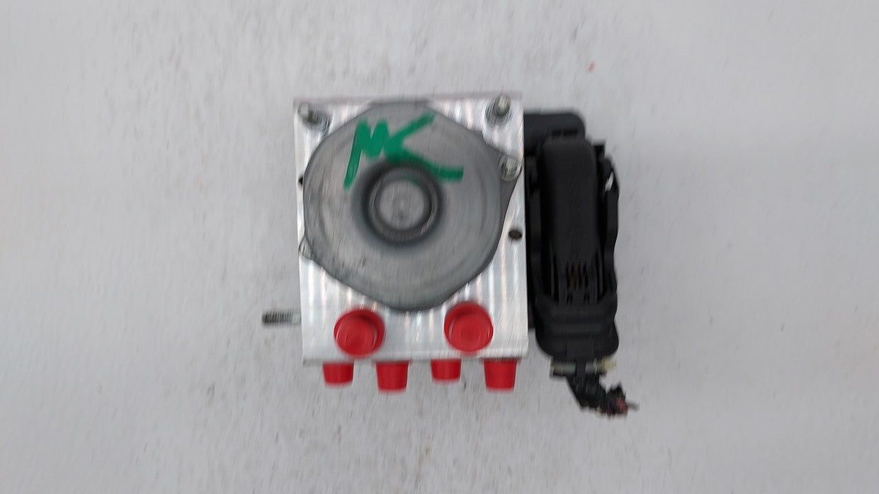 2016-2017 Nissan Altima ABS Pump Control Module Replacement P/N:2265106527 47660 9HS0A Fits Fits 2016 2017 OEM Used Auto Par