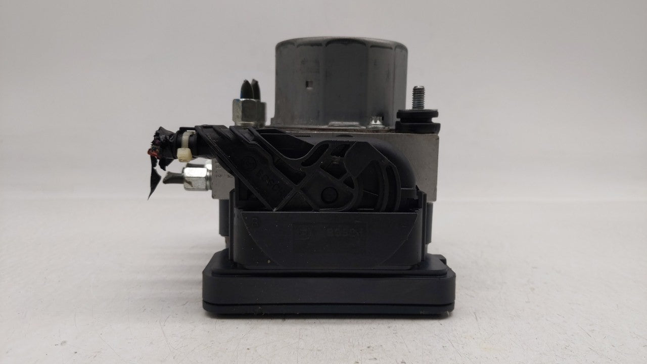 2016-2017 Nissan Altima ABS Pump Control Module Replacement P/N:2265106527 47660 9HS0A Fits Fits 2016 2017 OEM Used Auto Par