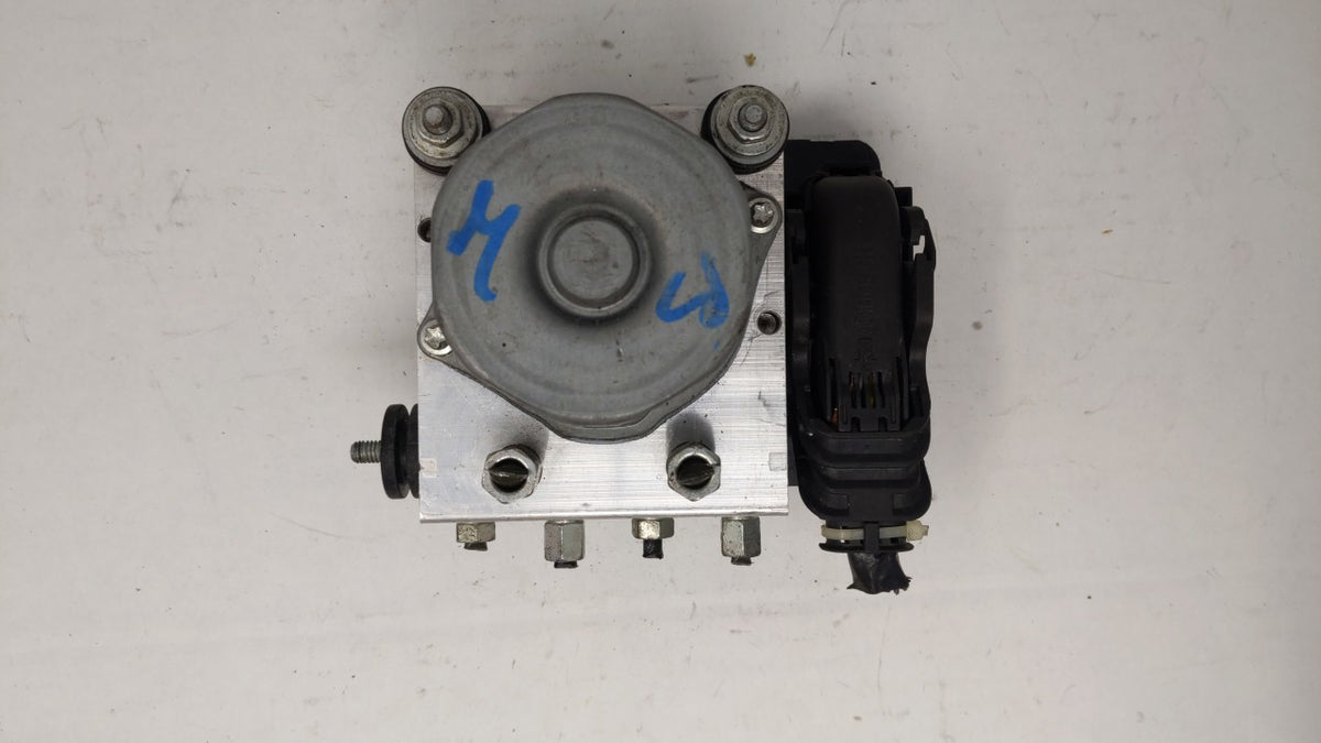 2016-2017 Nissan Altima Anti-Lock Brake ABS Pump Module Actuator OEM P/N:2265106527 47660 9HS0A Fits Fits 2016 2017 OEM Used