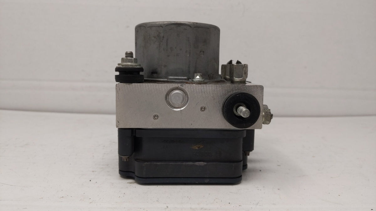 2016-2017 Nissan Altima Anti-Lock Brake ABS Pump Module Actuator OEM P/N:2265106527 47660 9HS0A Fits Fits 2016 2017 OEM Used