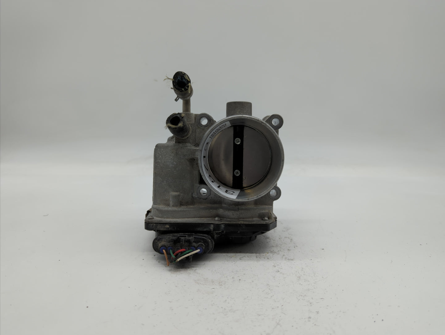2013-2018 Nissan Altima Throttle Body P/N:3TA60-01 C 3TA60-01 B, 3TA60-01 A Fits Fits 2013 2014 2015 2016 2017 2018 2019 OEM