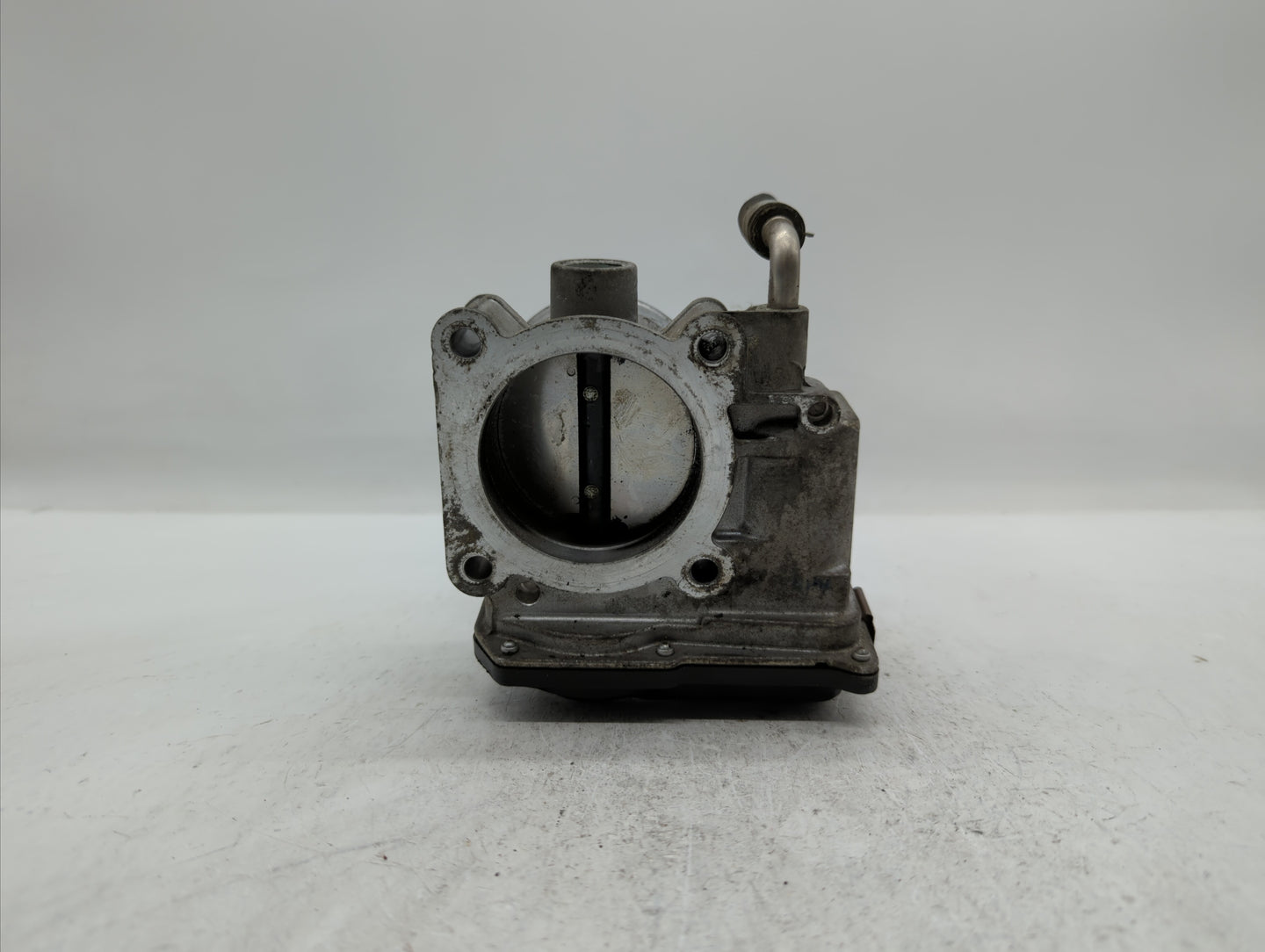 2013-2018 Nissan Altima Throttle Body P/N:3TA60-01 C 3TA60-01 B, 3TA60-01 A Fits Fits 2013 2014 2015 2016 2017 2018 2019 OEM