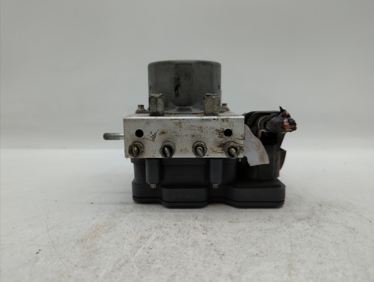 2016-2017 Nissan Altima ABS Pump Control Module Replacement P/N:2265106527 47660 9HS0A Fits Fits 2016 2017 OEM Used Auto Par