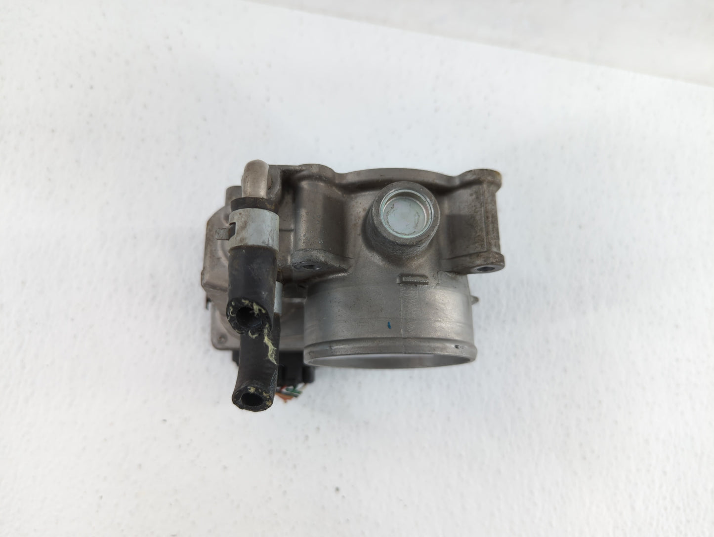 2013-2018 Nissan Altima Throttle Body P/N:3TA60-01 C 3TA60-01 B, 3TA60-01 A Fits Fits 2013 2014 2015 2016 2017 2018 2019 OEM