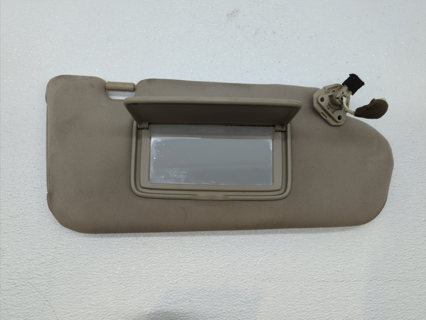 2013-2018 Nissan Altima Sun Visor Shade Replacement Passenger Right Mirror Fits Fits 2013 2014 2015 2016 2017 2018 OEM Used 