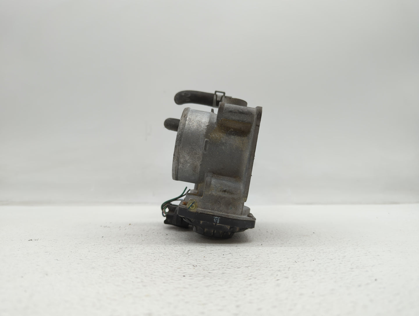 2013-2018 Nissan Altima Throttle Body P/N:3TA60-01 C 3TA60-01 B, 3TA60-01 A Fits Fits 2013 2014 2015 2016 2017 2018 2019 OEM