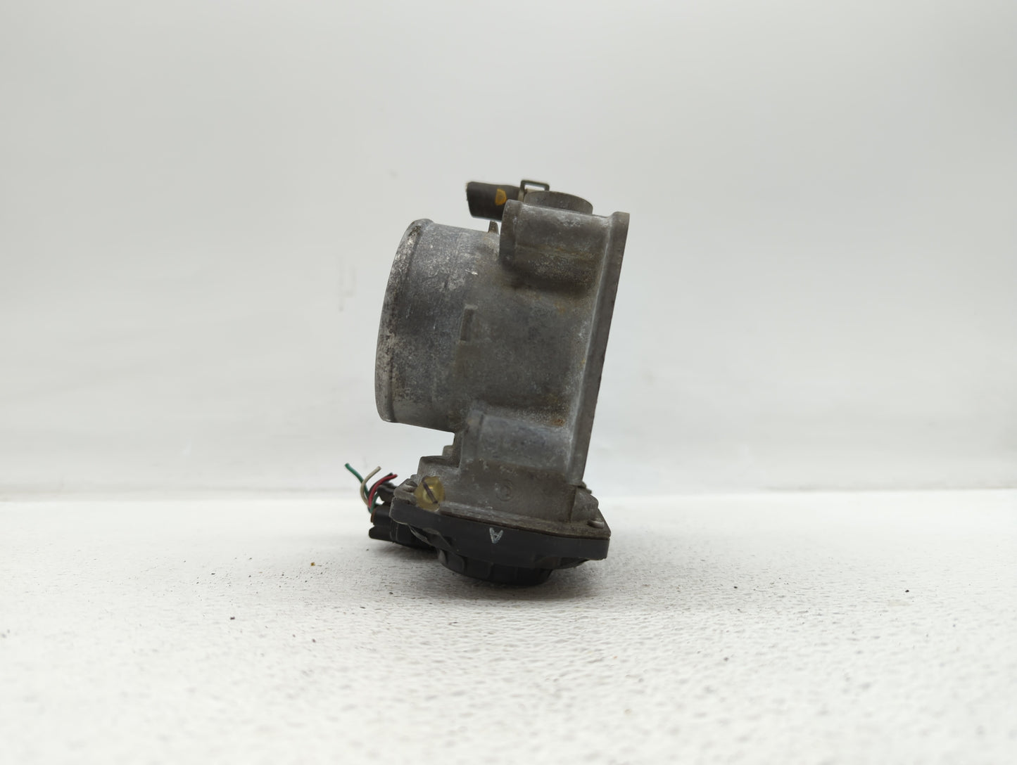 2013-2018 Nissan Altima Throttle Body P/N:3TA60-01 C 3TA60-01 B, 3TA60-01 A Fits Fits 2013 2014 2015 2016 2017 2018 2019 OEM