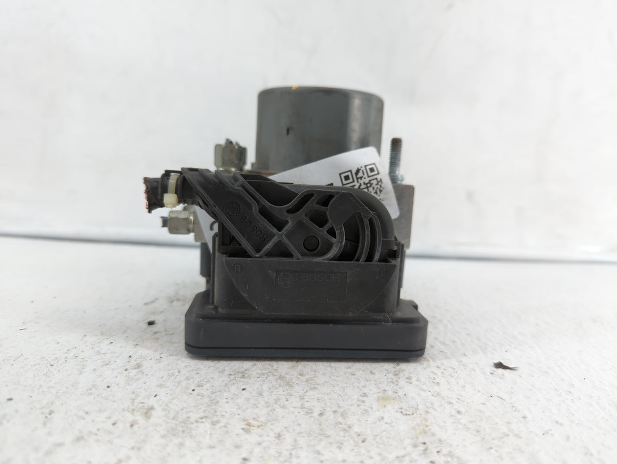 2016-2017 Nissan Altima Anti-Lock Brake ABS Pump Module Actuator OEM P/N:47660 9HS0A Fits Fits 2016 2017 OEM Used Auto Parts