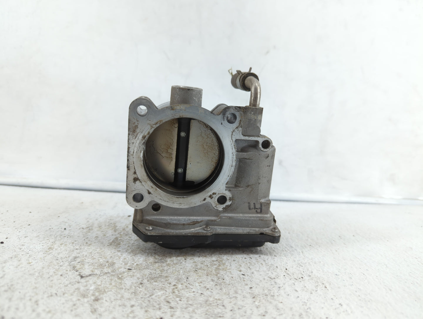 2013-2018 Nissan Altima Throttle Body P/N:3TA60-01 C 3TA60-01 B, 3TA60-01 A Fits Fits 2013 2014 2015 2016 2017 2018 2019 OEM