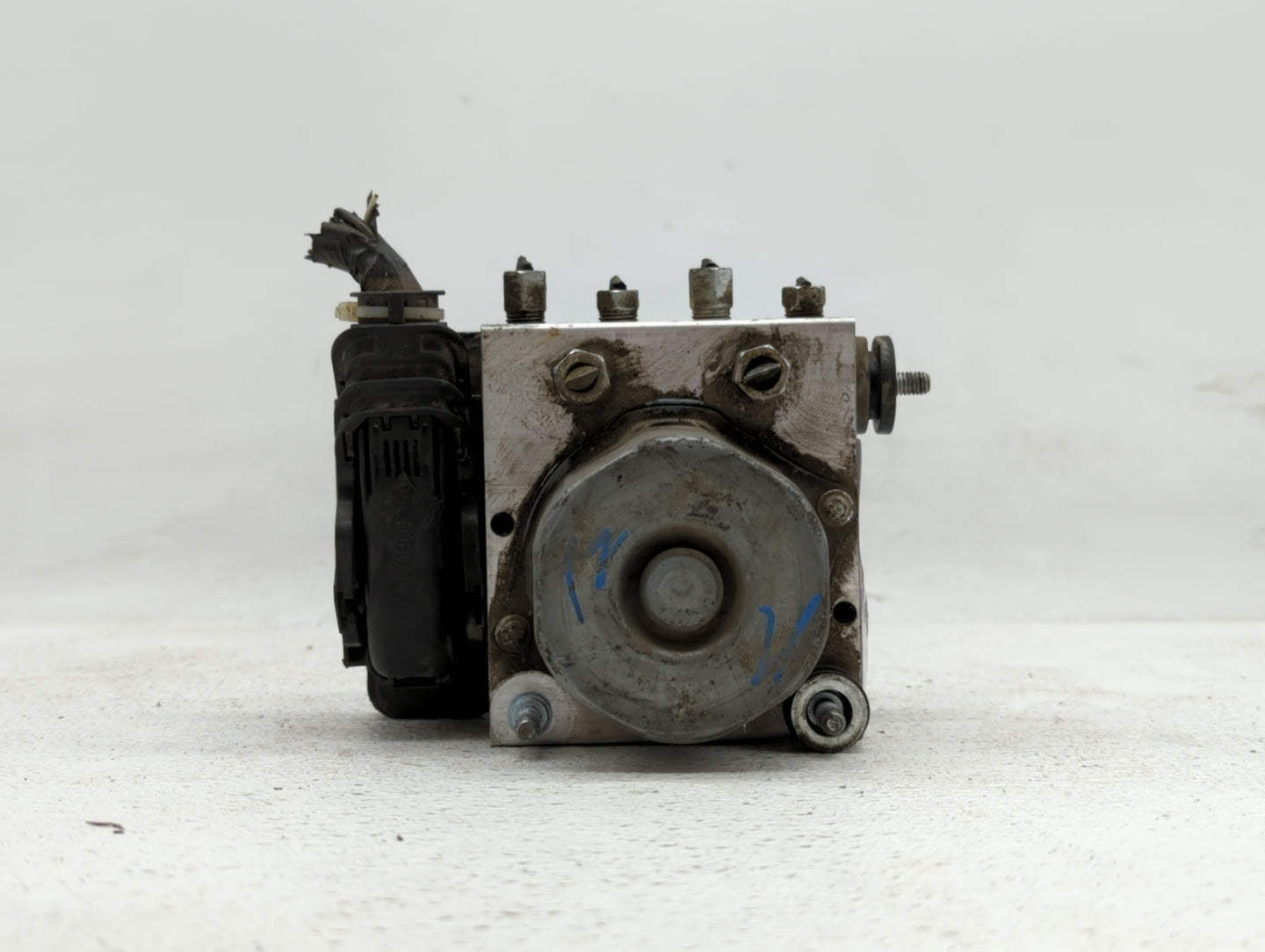 2016-2017 Nissan Altima ABS Pump Control Module Replacement P/N:47660 9HS0A Fits Fits 2016 2017 OEM Used Auto Parts - Oemuse
