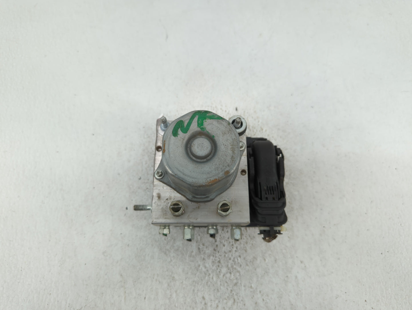 2016-2017 Nissan Altima ABS Pump Control Module Replacement P/N:47660 9HS0C 47660 9HS0A Fits Fits 2016 2017 OEM Used Auto Pa