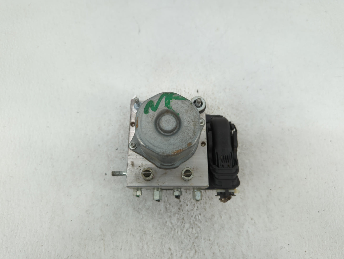 2016-2017 Nissan Altima ABS Pump Control Module Replacement P/N:47660 9HS0C 47660 9HS0A Fits Fits 2016 2017 OEM Used Auto Pa