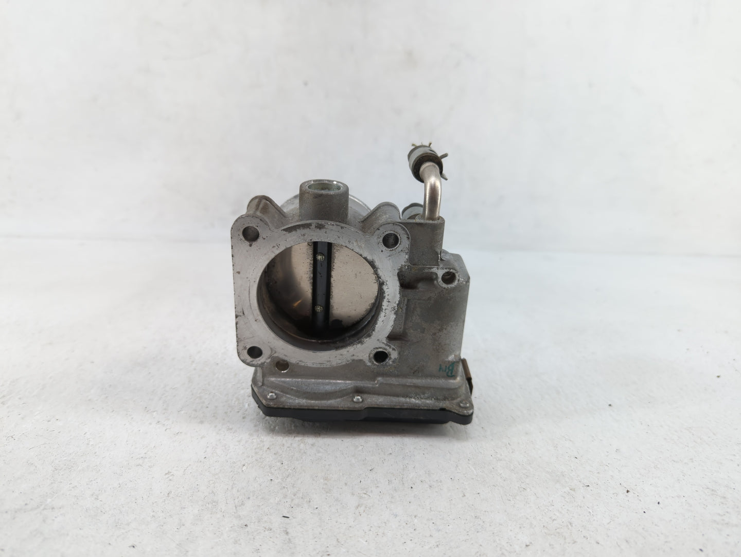 2013-2018 Nissan Altima Throttle Body P/N:3TA60-01 C 3TA60-01 B, 3TA60-01 A Fits Fits 2013 2014 2015 2016 2017 2018 2019 OEM
