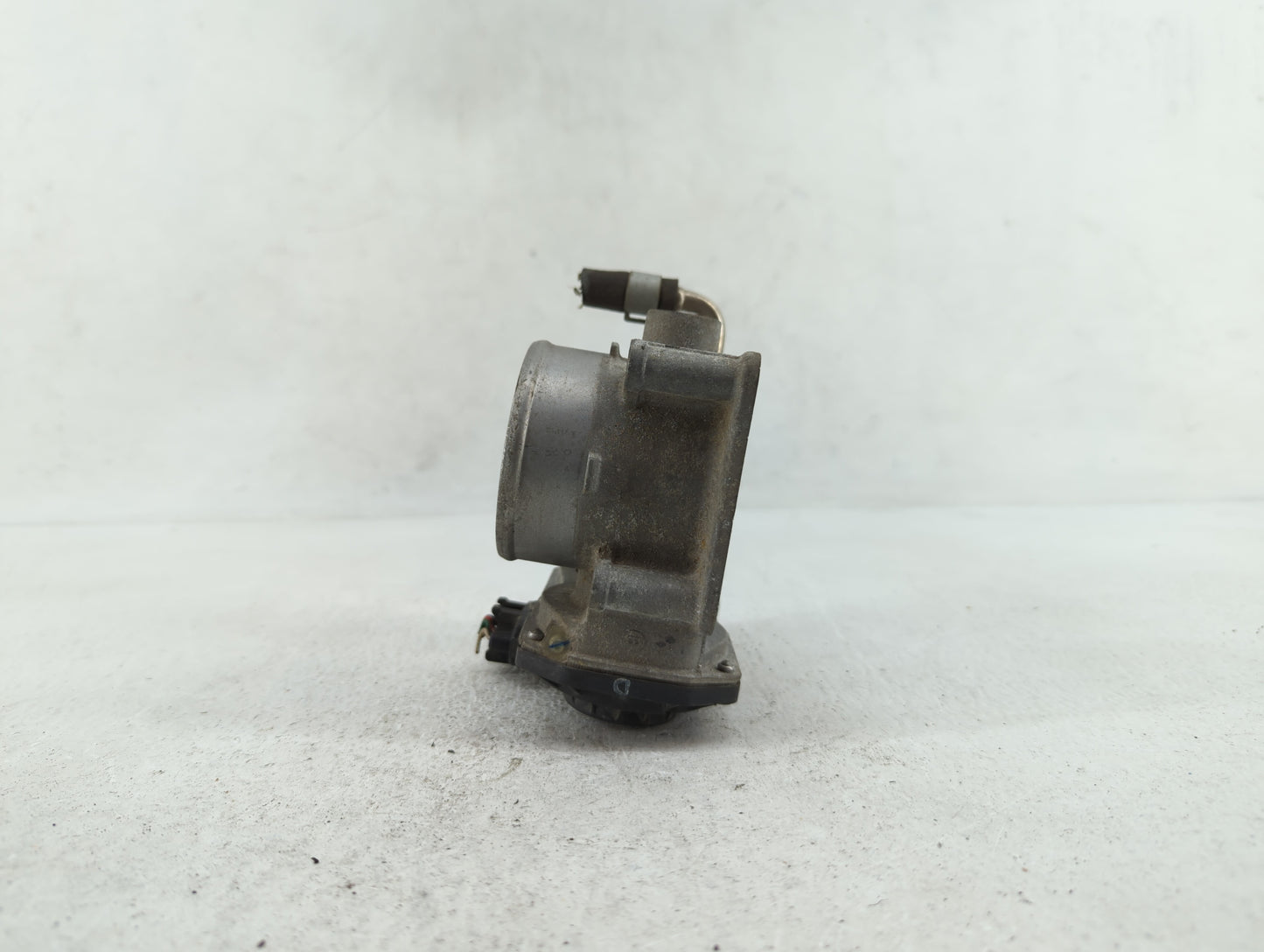 2013-2018 Nissan Altima Throttle Body P/N:3TA60-01 C 3TA60-01 B, 3TA60-01 A Fits Fits 2013 2014 2015 2016 2017 2018 2019 OEM