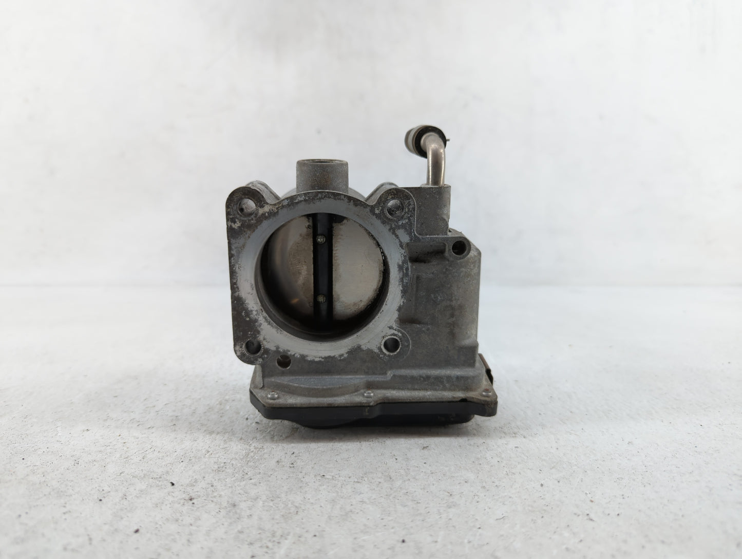 2013-2018 Nissan Altima Throttle Body P/N:3TA60-01 C 3TA60-01 B, 3TA60-01 A Fits Fits 2013 2014 2015 2016 2017 2018 2019 OEM