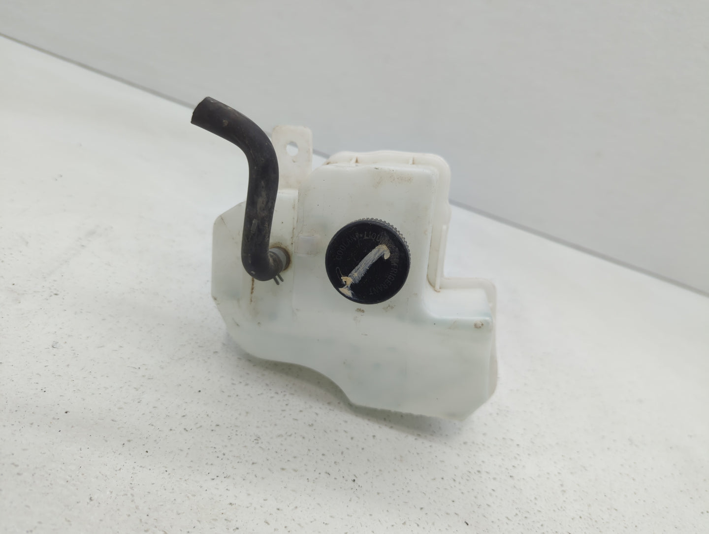 2013-2018 Nissan Altima Radiator Coolant Overflow Expansion Tank Bottle 414791 - Oemusedautoparts1.com