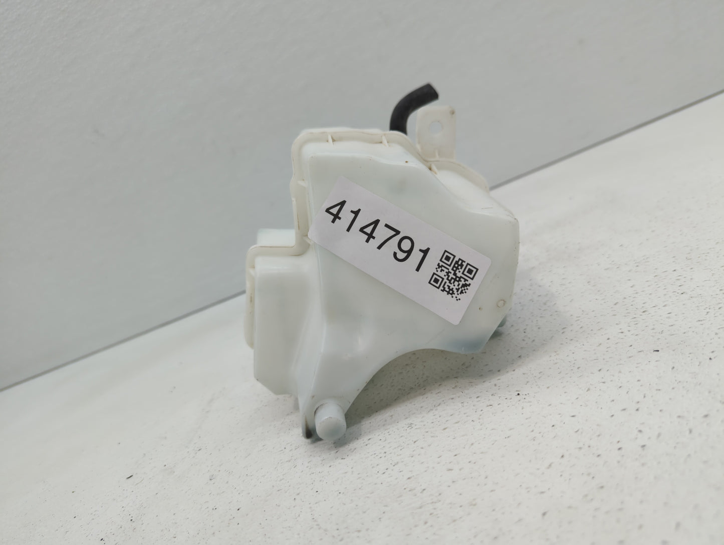 2013-2018 Nissan Altima Radiator Coolant Overflow Expansion Tank Bottle 414791 - Oemusedautoparts1.com