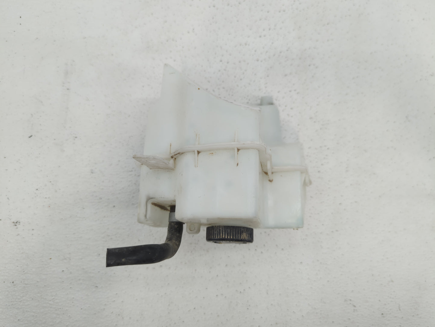2013-2018 Nissan Altima Radiator Coolant Overflow Expansion Tank Bottle - Oemusedautoparts1.com