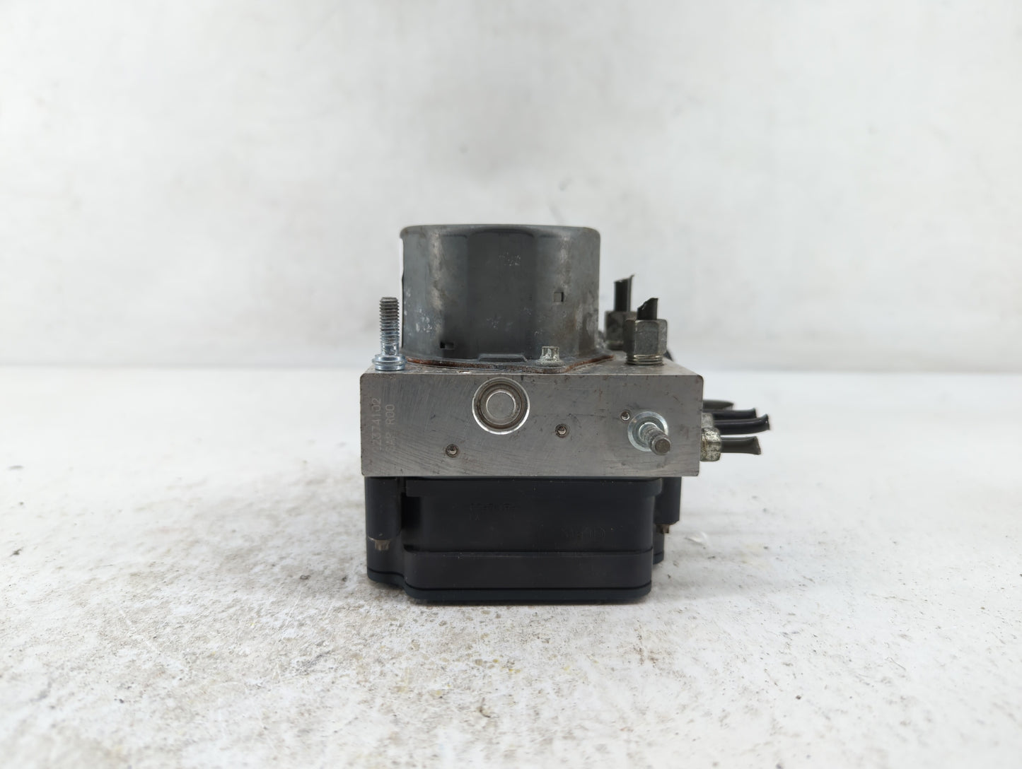 2016-2017 Nissan Altima ABS Pump Control Module Replacement P/N:47660 9HS0C 47660 9HS0A Fits Fits 2016 2017 OEM Used Auto Pa