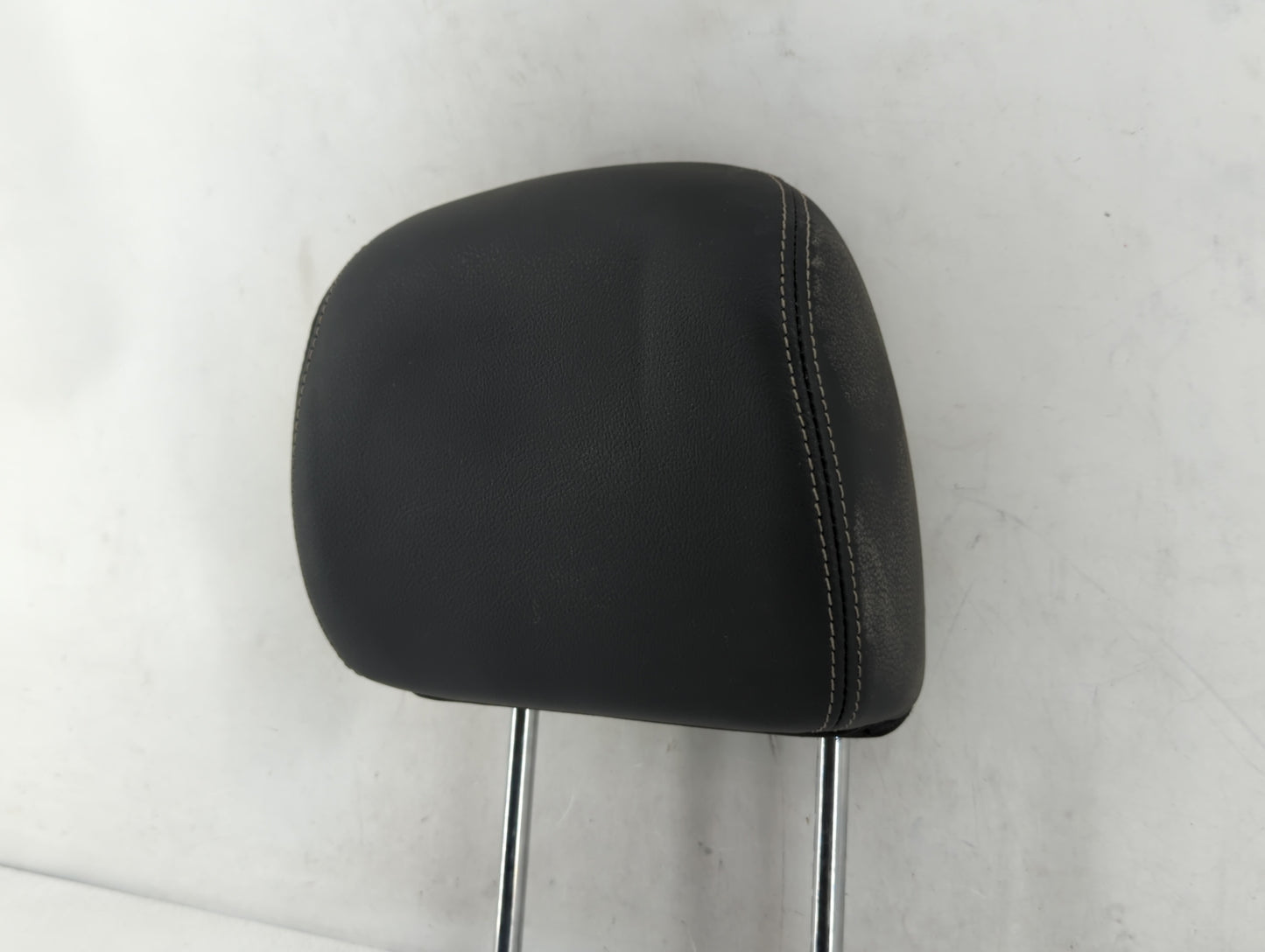 2016-2017 Nissan Altima Headrest Head Rest Rear Seat Black - Oemusedautoparts1.com
