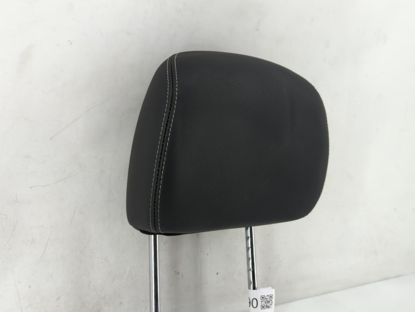 2016-2017 Nissan Altima Headrest Head Rest Rear Seat Black - Oemusedautoparts1.com