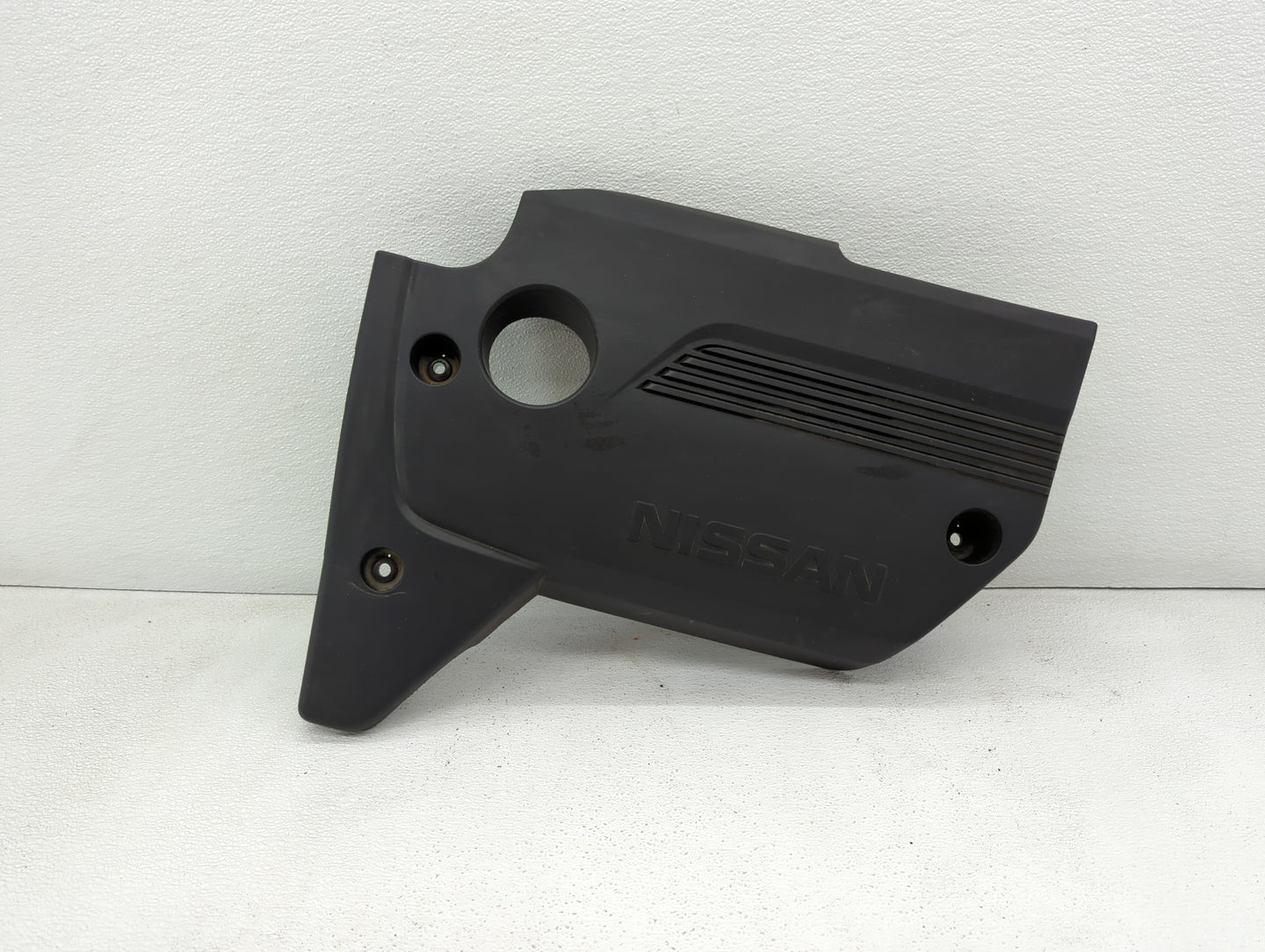 2016 Nissan Altima Engine Cover - Oemusedautoparts1.com