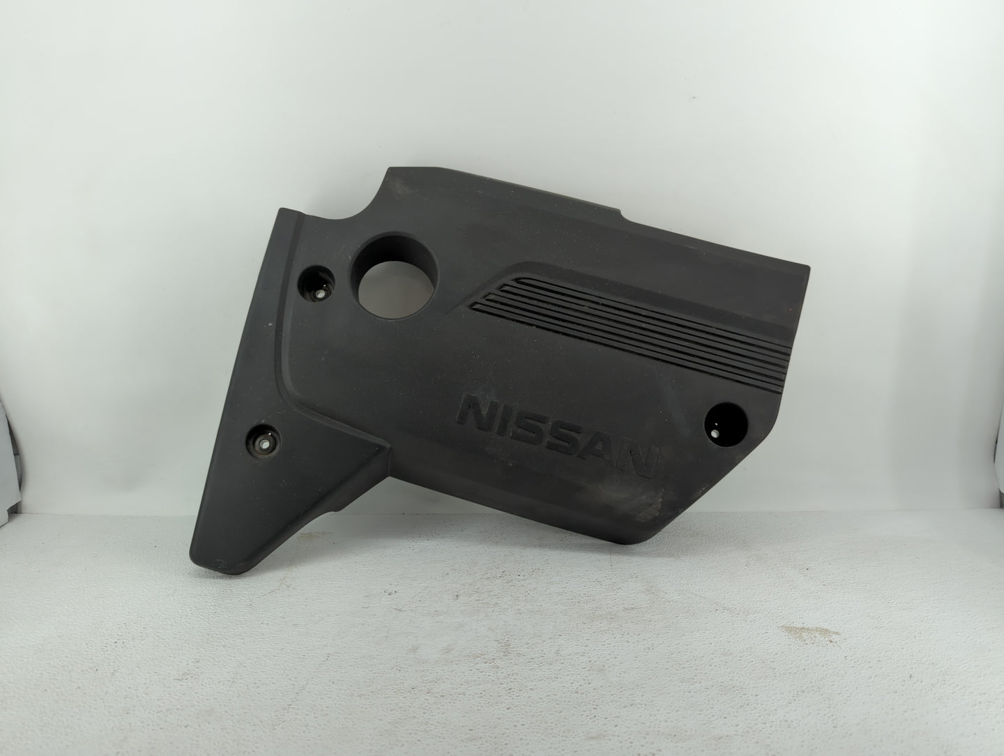 2016 Nissan Altima Engine Cover - Oemusedautoparts1.com
