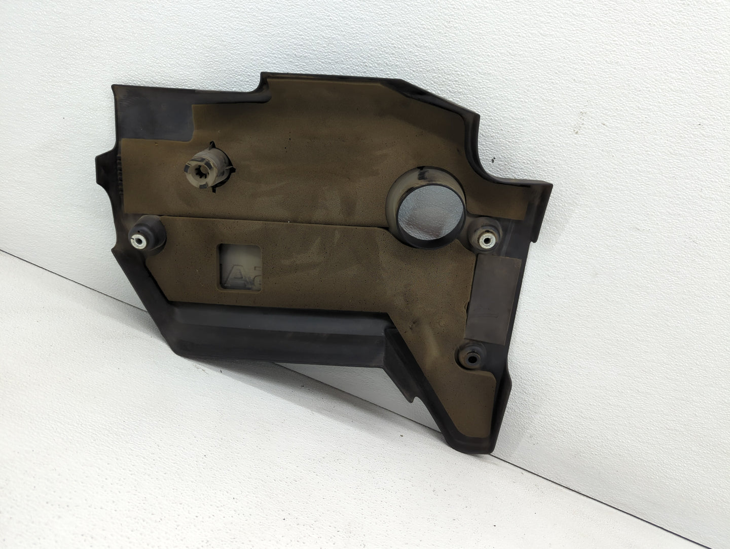 2016 Nissan Altima Engine Cover - Oemusedautoparts1.com