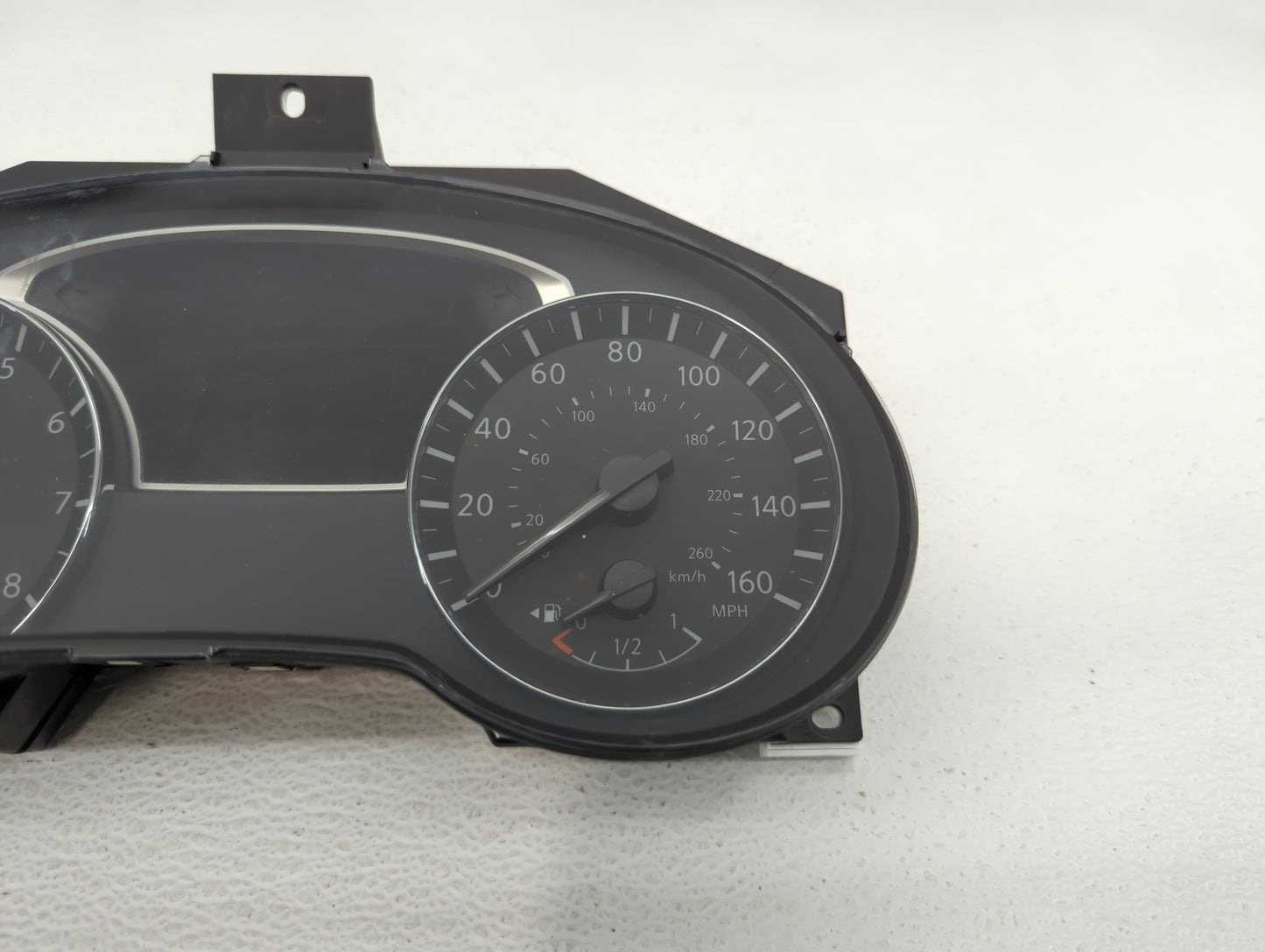 2016-2017 Nissan Altima Instrument Cluster Speedometer Gauges P/N:24810 9HS85 24810 9HS8B, 24810 9HS8A Fits Fits 2016 2017 O