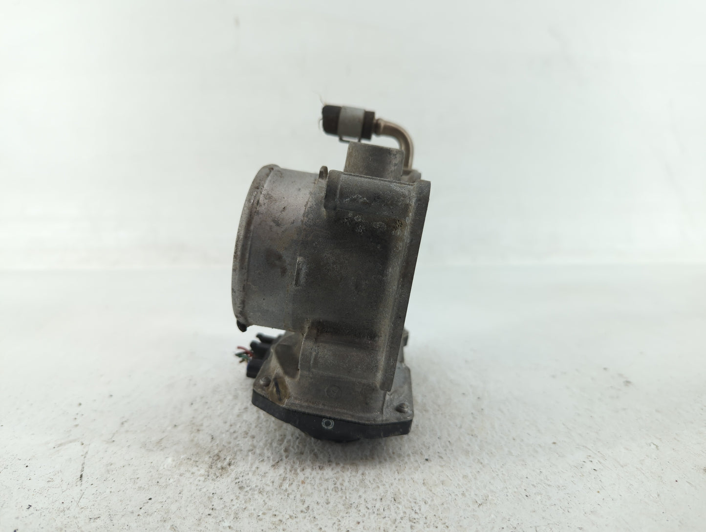 2013-2018 Nissan Altima Throttle Body P/N:3TA60-01 B 3TA60-01 C, 3TA60-01 A Fits Fits 2013 2014 2015 2016 2017 2018 2019 202
