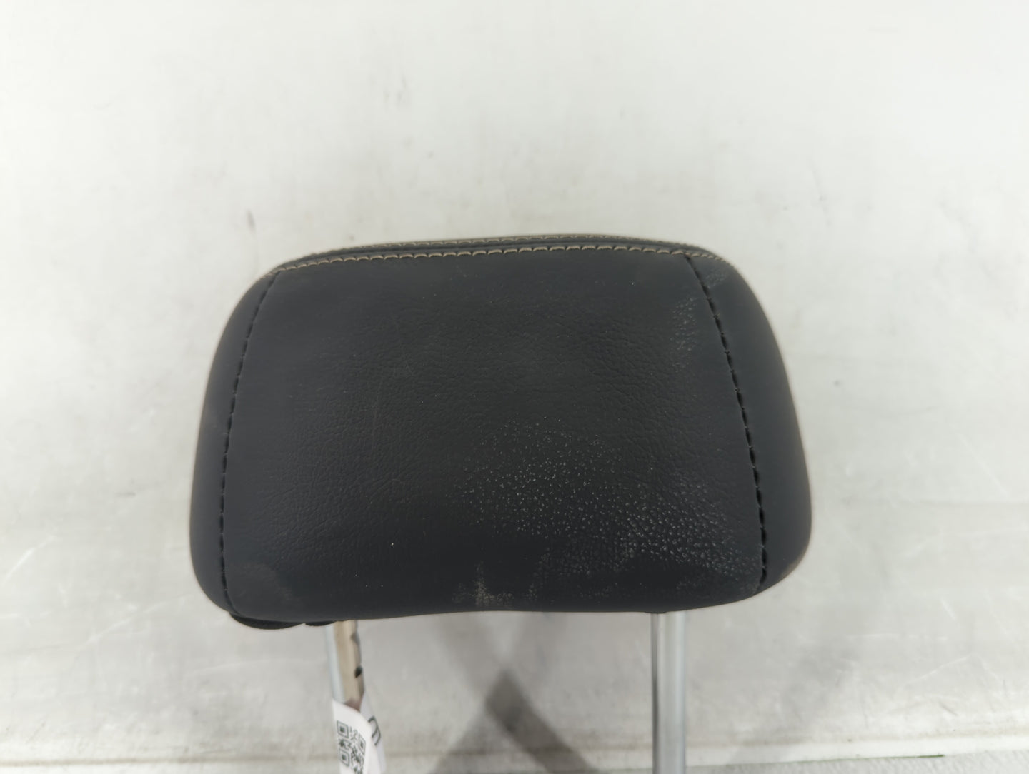 2016-2017 Nissan Altima Headrest Head Rest Rear Seat Fits Fits 2016 2017 OEM Used Auto Parts - Oemusedautoparts1.com