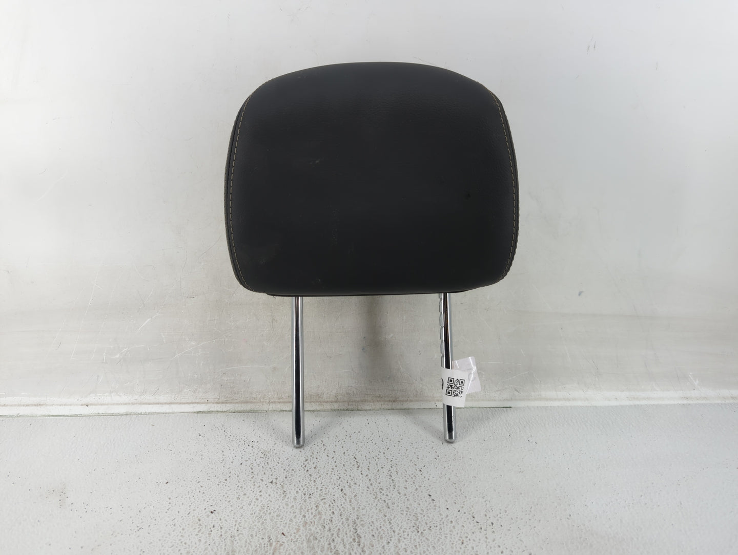2016-2017 Nissan Altima Headrest Head Rest Rear Seat Fits Fits 2016 2017 OEM Used Auto Parts - Oemusedautoparts1.com