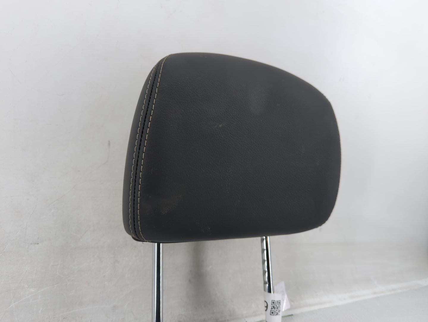2016-2017 Nissan Altima Headrest Head Rest Rear Seat Fits Fits 2016 2017 OEM Used Auto Parts - Oemusedautoparts1.com
